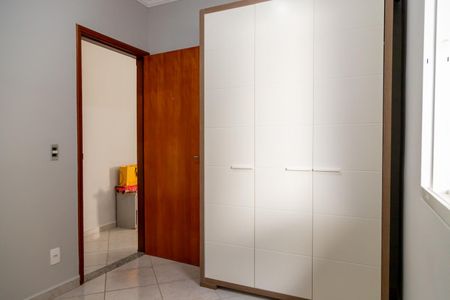 Casa de condomínio para alugar com 186m², 3 quartos e 2 vagas Casa de condomínio para alugar com 186m², 3 quartos e 2 vagasQuarto 1