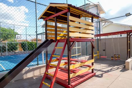 Casa de condomínio para alugar com 186m², 3 quartos e 2 vagas Casa de condomínio para alugar com 186m², 3 quartos e 2 vagasÁrea comum - Playground