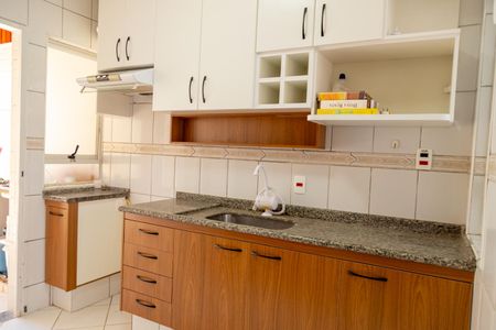 Casa de condomínio para alugar com 186m², 3 quartos e 2 vagas Casa de condomínio para alugar com 186m², 3 quartos e 2 vagasCozinha