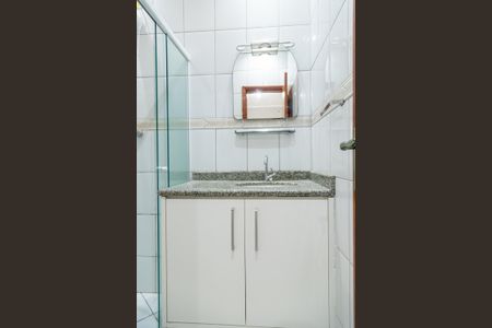 Casa de condomínio para alugar com 186m², 3 quartos e 2 vagas Casa de condomínio para alugar com 186m², 3 quartos e 2 vagasBanheiro da Suíte
