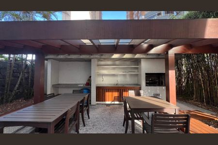 Apartamento à venda com 280m², 4 quartos e 4 vagasÁrea comum - Churrasqueira