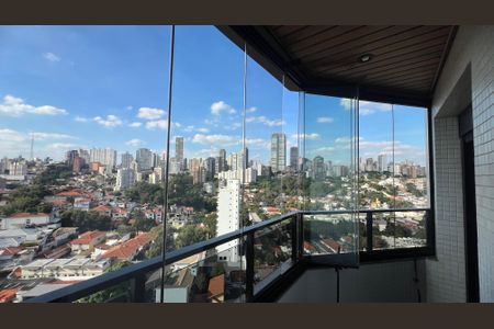 Apartamento à venda com 280m², 4 quartos e 4 vagasVaranda do quarto