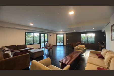 Apartamento à venda com 280m², 4 quartos e 4 vagasÁrea comum - Salão de Festas