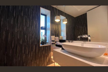 Apartamento à venda com 280m², 4 quartos e 4 vagasLavabo Sala