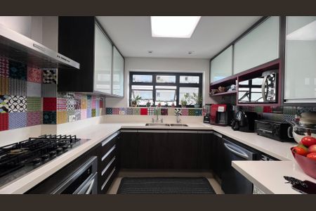 Apartamento à venda com 280m², 4 quartos e 4 vagasCozinha