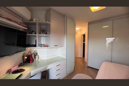 Apartamento à venda com 280m², 4 quartos e 4 vagasSuite 1