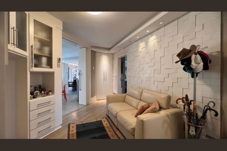 Apartamento à venda com 280m², 4 quartos e 4 vagasCorredor