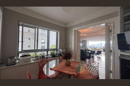 Apartamento à venda com 280m², 4 quartos e 4 vagasCopa