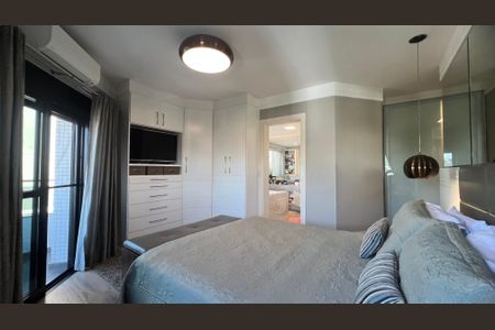 Apartamento à venda com 280m², 4 quartos e 4 vagasSuite 3