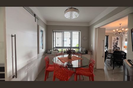 Apartamento à venda com 280m², 4 quartos e 4 vagasCopa