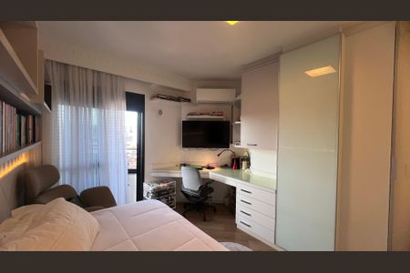 Apartamento à venda com 280m², 4 quartos e 4 vagasSuite 1
