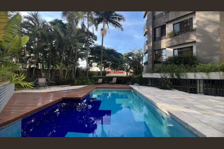 Apartamento à venda com 280m², 4 quartos e 4 vagasÁrea comum - Piscina