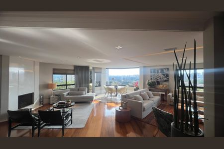 Apartamento à venda com 280m², 4 quartos e 4 vagasSala