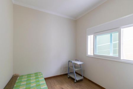 Casa de condomínio à venda com 300m², 4 quartos e 6 vagasQuarto 3