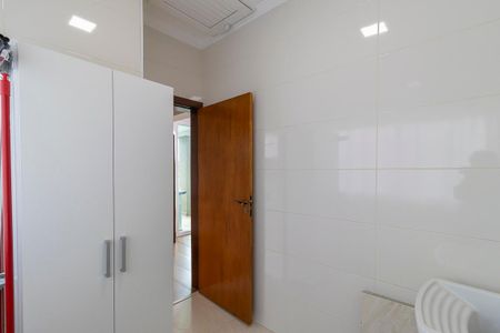 Casa de condomínio à venda com 300m², 4 quartos e 6 vagasÁrea de serviço 1