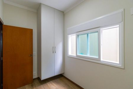 Casa de condomínio à venda com 300m², 4 quartos e 6 vagasQuarto 1