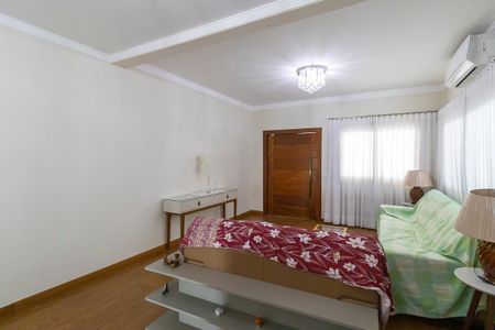 Casa de condomínio à venda com 300m², 4 quartos e 6 vagasSala