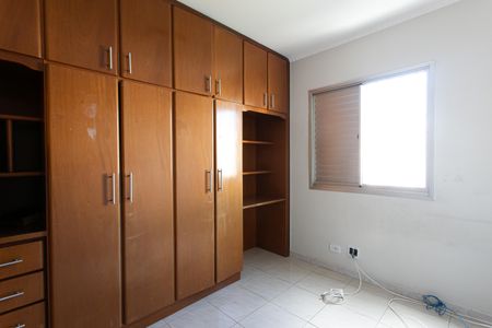 Apartamento à venda com 75m², 3 quartos e 1 vagaQuarto 2