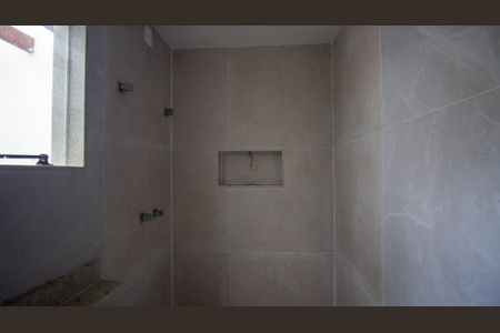 Casa à venda com 181m², 4 quartos e sem vagaBanheiro da Suíte 1