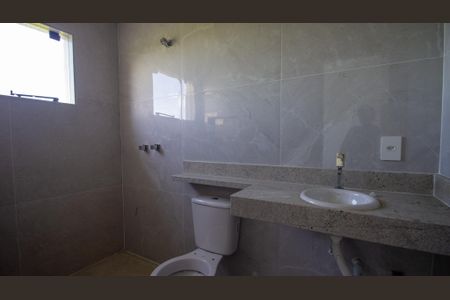 Casa à venda com 181m², 4 quartos e sem vagaBanheiro da Suíte 3