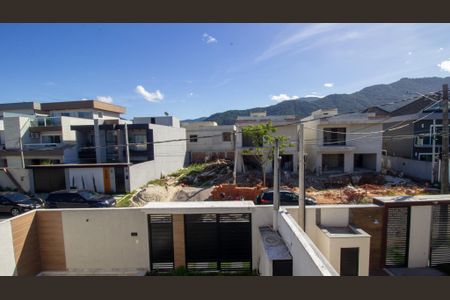 Casa à venda com 181m², 4 quartos e sem vagaVista da Suíte 2