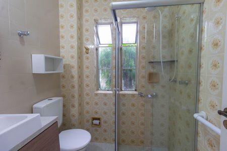 Apartamento para alugar com 68m², 2 quartos e sem vagaBanheiro