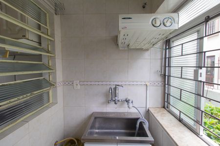 Apartamento para alugar com 68m², 2 quartos e sem vagaÁrea de Serviço