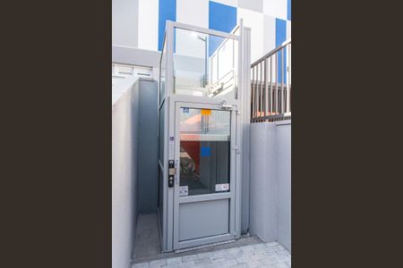 Apartamento à venda com 36m², 2 quartos e 1 vagaÁrea comum