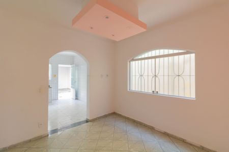 Casa à venda com 144m², 3 quartos e 2 vagas Casa à venda com 144m², 3 quartos e 2 vagasSala de Jantar