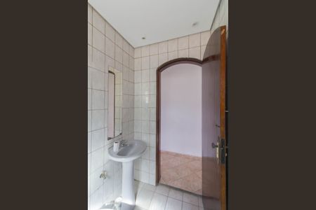 Casa à venda com 144m², 3 quartos e 2 vagas Casa à venda com 144m², 3 quartos e 2 vagasBanheiro 2