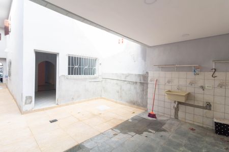 Casa à venda com 144m², 3 quartos e 2 vagas Casa à venda com 144m², 3 quartos e 2 vagasÁrea de Serviço