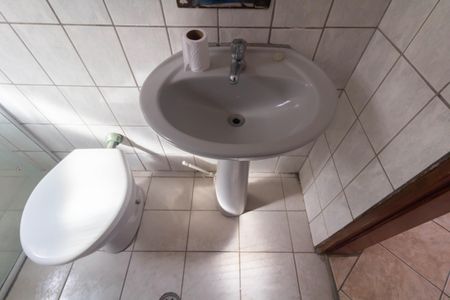 Casa à venda com 144m², 3 quartos e 2 vagas Casa à venda com 144m², 3 quartos e 2 vagasBanheiro 2