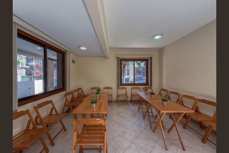 Apartamento para alugar com 73m², 2 quartos e 1 vagaÁrea comum - Salão de festas