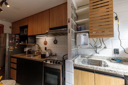 Apartamento para alugar com 73m², 2 quartos e 1 vagaÁrea de Serviço