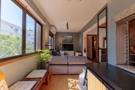 Apartamento para alugar com 73m², 2 quartos e 1 vagaSala