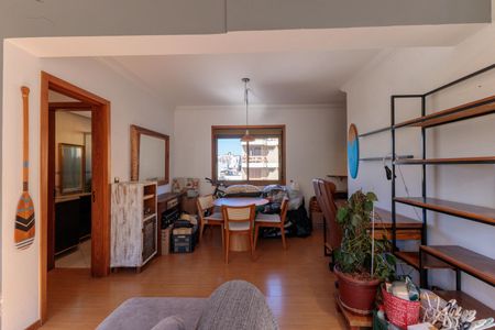 Apartamento para alugar com 73m², 2 quartos e 1 vagaSala