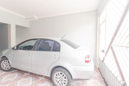 Casa à venda com 231m², 3 quartos e 2 vagas Casa à venda com 231m², 3 quartos e 2 vagasGaragem