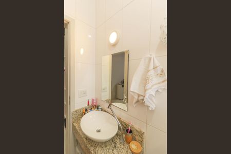 Casa à venda com 231m², 3 quartos e 2 vagas Casa à venda com 231m², 3 quartos e 2 vagasBanheiro da Suíte