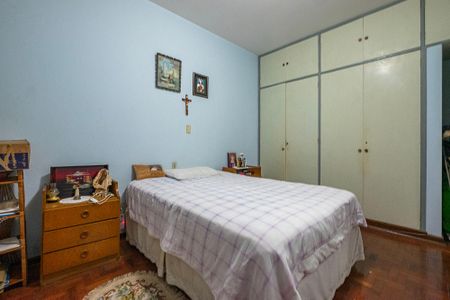 Casa à venda com 290m², 3 quartos e 3 vagasQuarto 1