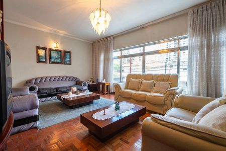 Casa à venda com 290m², 3 quartos e 3 vagasSala