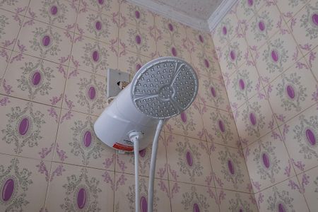 Casa à venda com 290m², 3 quartos e 3 vagasBanheiro