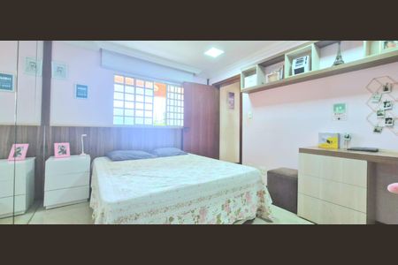 Casa à venda com 318m², 4 quartos e 1 vaga Casa à venda com 318m², 4 quartos e 1 vagaSuíte 3