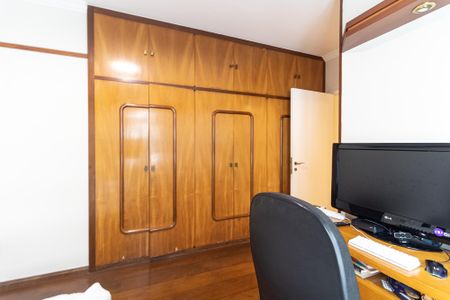 Apartamento à venda com 253m², 4 quartos e 3 vagasSuíte 2