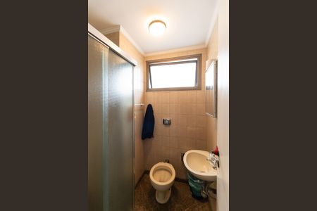 Apartamento à venda com 253m², 4 quartos e 3 vagasBanheiro de Serviço