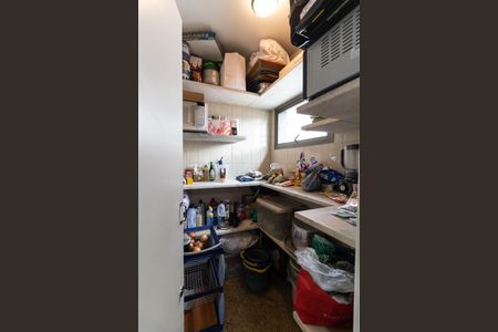 Apartamento à venda com 253m², 4 quartos e 3 vagasDispensa