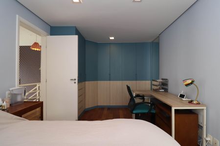 Apartamento à venda com 111m², 2 quartos e 2 vagas Apartamento à venda com 111m², 2 quartos e 2 vagasSuíte