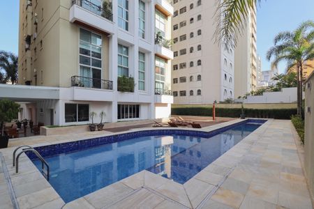 Apartamento à venda com 111m², 2 quartos e 2 vagas Apartamento à venda com 111m², 2 quartos e 2 vagasÁrea comum - Piscina