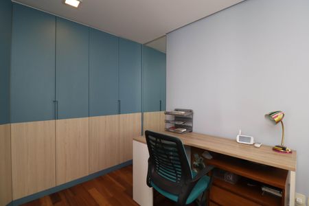 Apartamento à venda com 111m², 2 quartos e 2 vagas Apartamento à venda com 111m², 2 quartos e 2 vagasSuíte