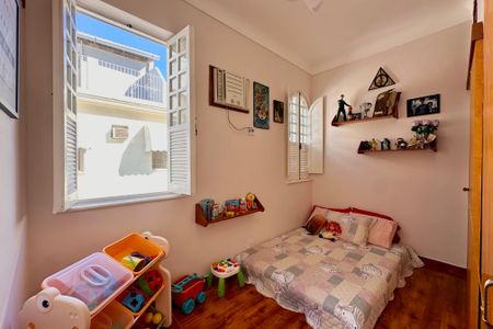 Casa de condomínio à venda com 140m², 3 quartos e 1 vaga Casa de condomínio à venda com 140m², 3 quartos e 1 vagaQuarto 1