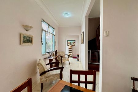 Casa de condomínio à venda com 140m², 3 quartos e 1 vaga Casa de condomínio à venda com 140m², 3 quartos e 1 vagaSala